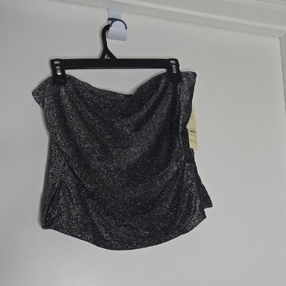 Glittery Black Split Hem Strapless Blouse